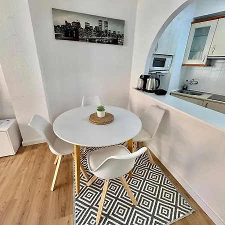 Diyi House Appartamento Calpe